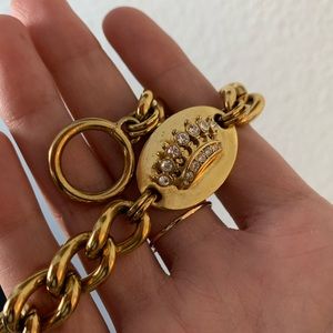 JUICY COUTURE GOLD CROWN CHARM BRACELET